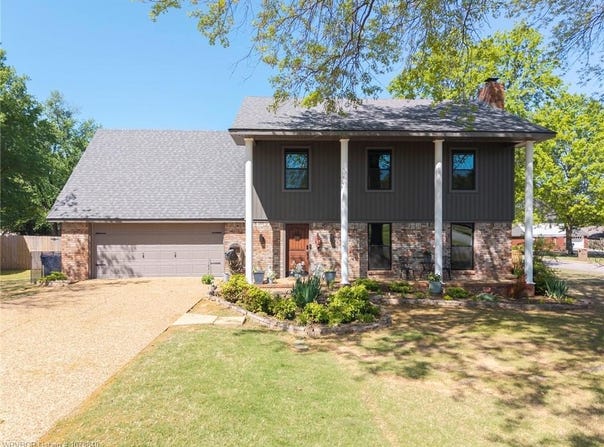 10400 Castleton  ST, Fort Smith, AR 72908
