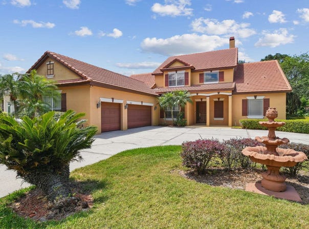 2024 Capri Lane, Mount Dora, FL 32757