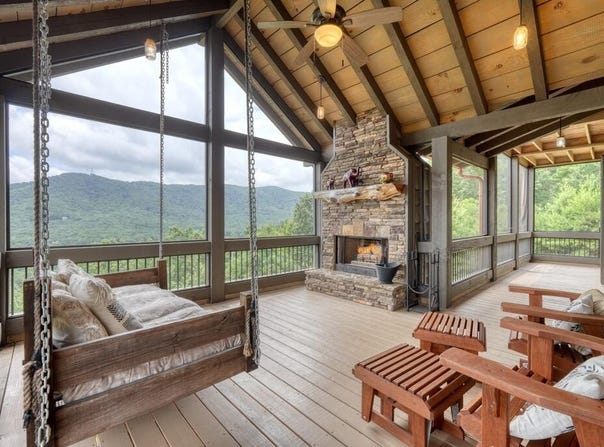 561 Deer Crest Road, Blue Ridge, GA 30513
