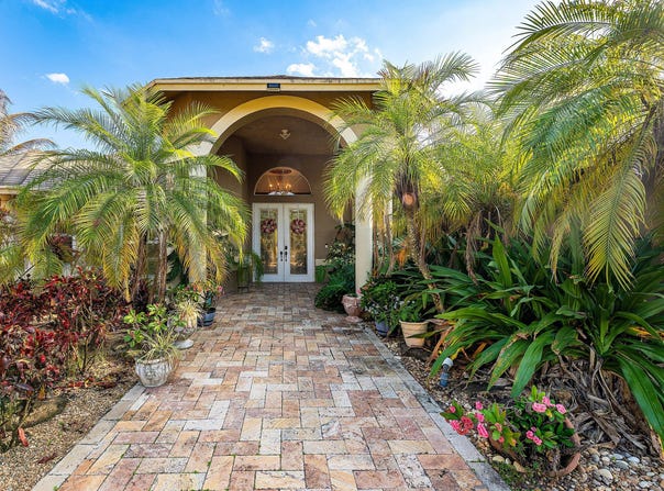 13256 Temple Boulevard, The Acreage, FL 33412