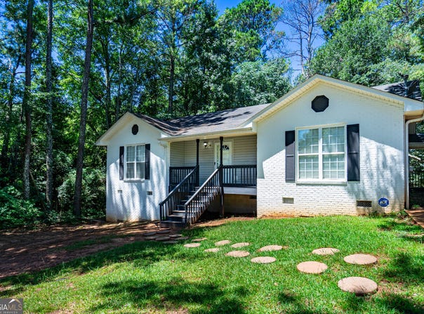205 1/2 E Hillside, Lagrange, GA 30241