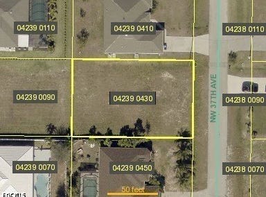 1216 NW 37th Avenue, Cape Coral, FL 33993