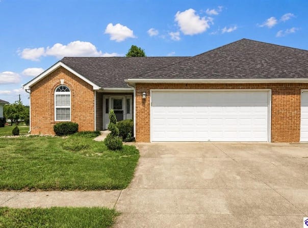 204 Applewood Lane, Elizabethtown, KY 42701
