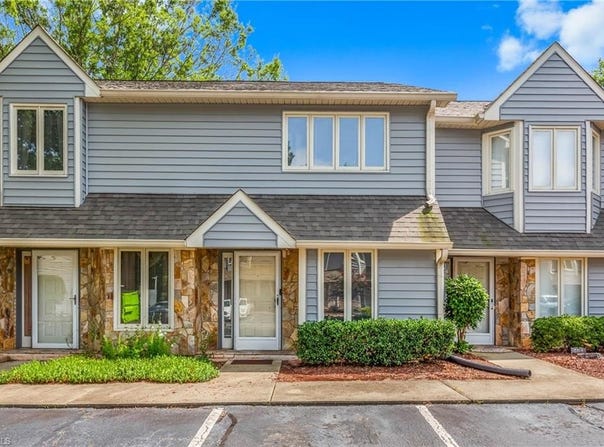 5312 Summit Heights Drive, Winston-Salem, NC 27104