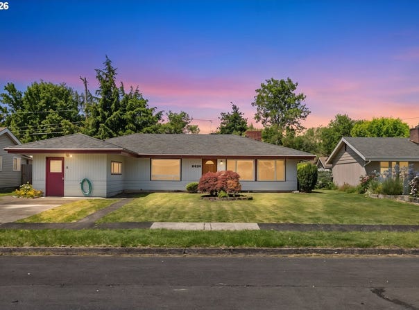 2840 FERRY St, Eugene, OR 97405