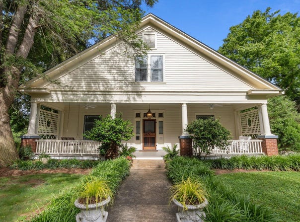 109 N Hassel Street, Hillsborough, NC 27278