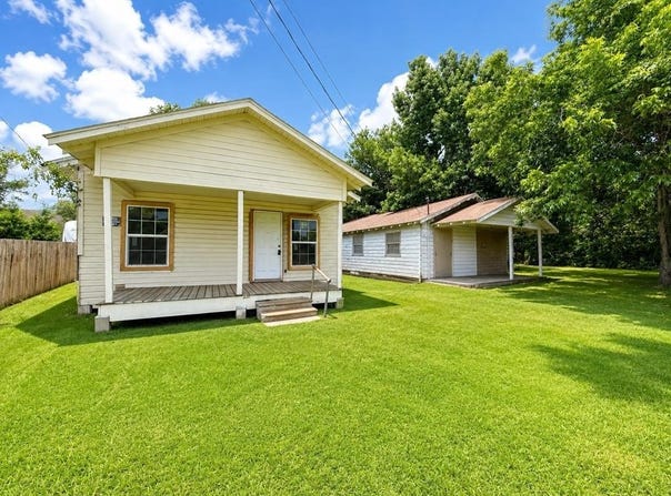 445 & 455 Bonner St., Silsbee, TX 77656