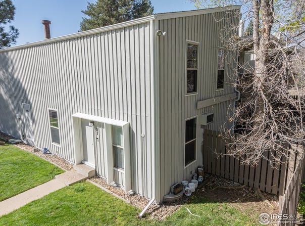 8050 Niwot Rd, Niwot, CO 80503