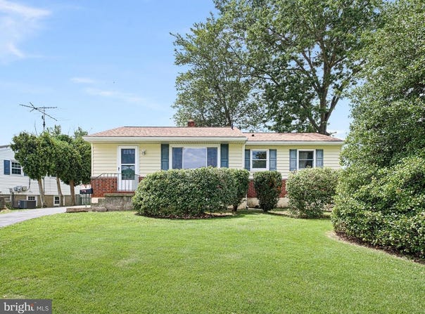 32 CORNWALL RD, NEW CASTLE, DE 19720