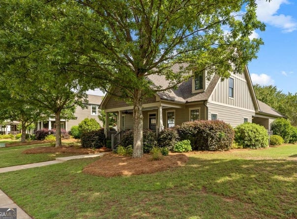 1050 Cobblestone, Bogart, GA 30622