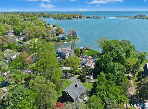 8 Seagate Road, Darien, CT 06820