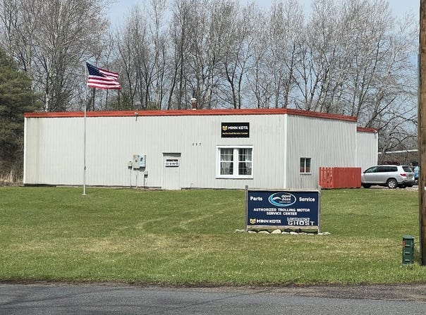 223 North, Lakeview, MI 48850