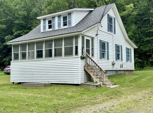 7 S Grove Street, Waterville, ME 04901