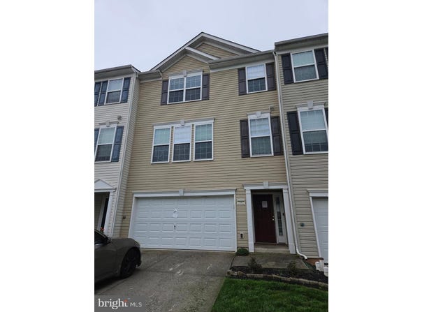 2162 GOLDEN EAGLE DRIVE, YORK, PA 17408