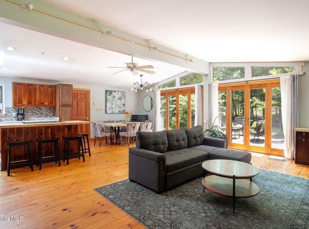 305 Shadow Ln, Sandisfield, MA 01255
