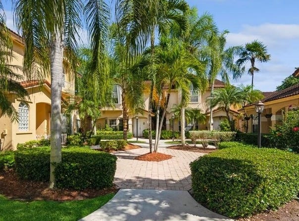 21545 SW 87 Court, Cutler Bay, FL 33189