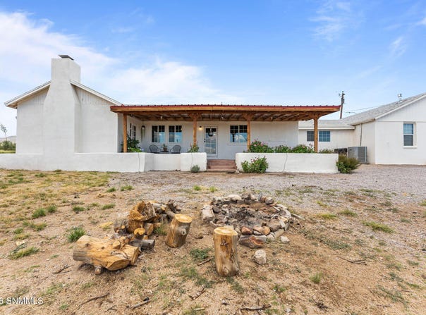 6595 Third Street, Organ, NM 88052