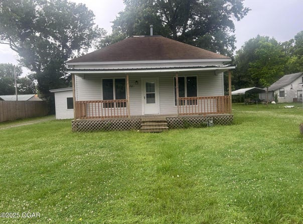 705 W Magnolia, Cherokee, KS 66724