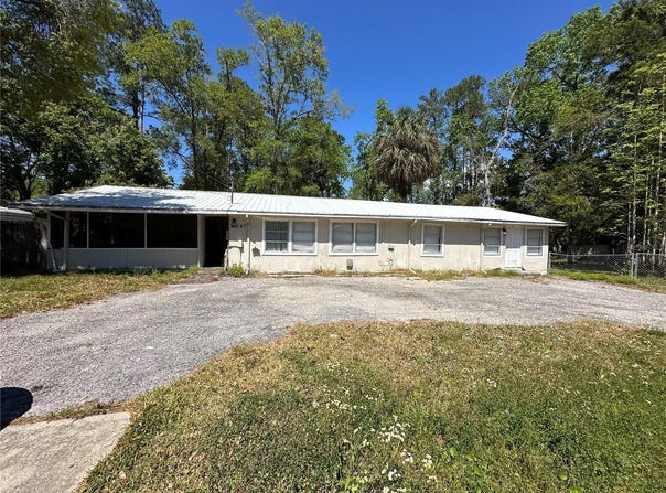 24047 ERMINE ROAD, ASTOR, FL 32102