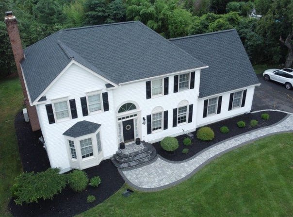 40 Walker Dr, Hillsborough Twp., NJ 08844-5429