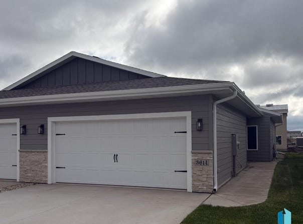 3614 S Heather Ave, Sioux Falls, SD 57106