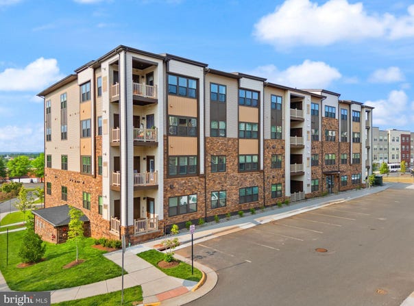 46270 MOUNT ALLEN TERRACE, STERLING, VA 20164
