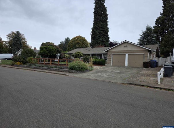 720 Ventura St N, Keizer, OR 97303