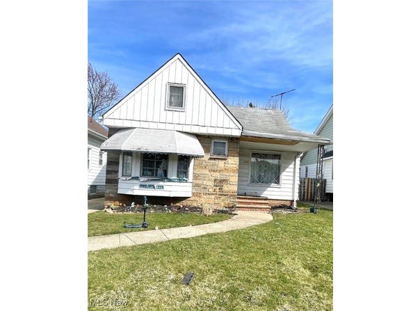 4815 E 86th Street, Garfield Heights, OH 44125