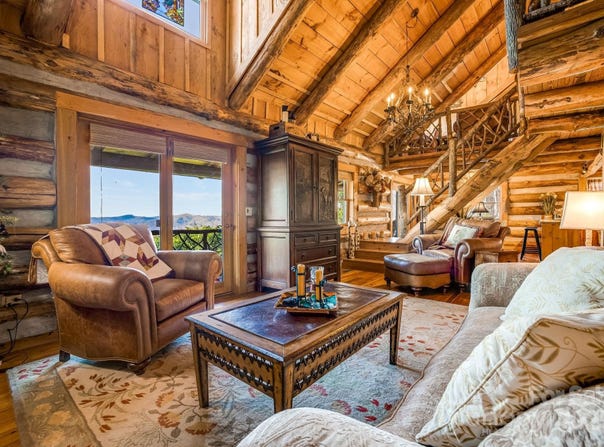 1873 El Miner Drive, Mars Hill, NC 28754