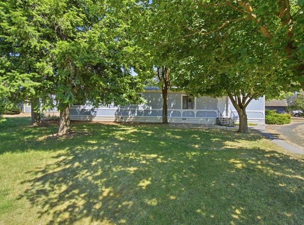 209 S Clark Ave, Lacrosse, WA 99143