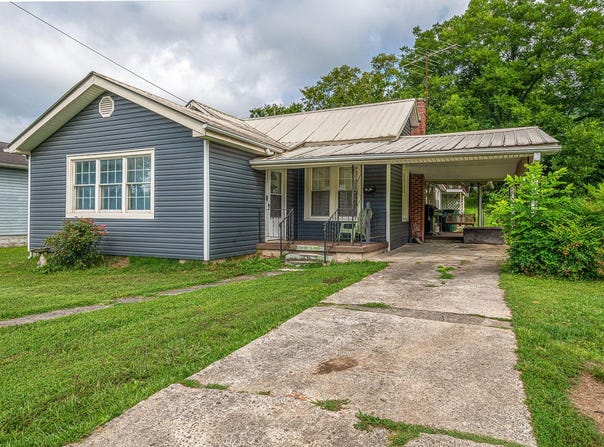 1316 S Cedar Avenue, South Pittsburg, TN 37380