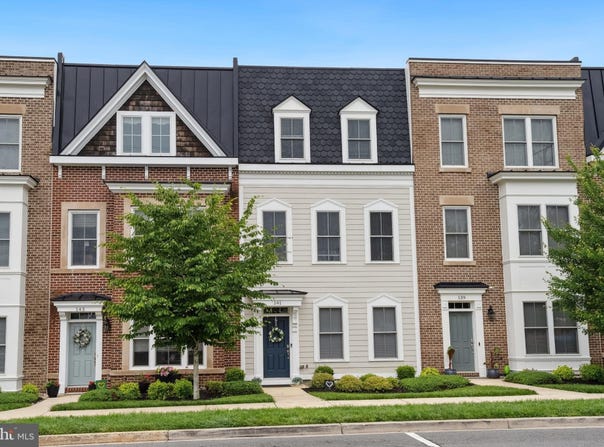 141 CENTER STREET S, VIENNA, VA 22180