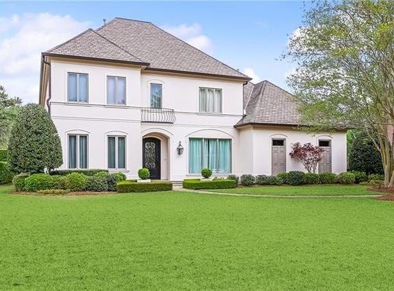 40 ENGLISH TURN Drive, New Orleans, LA 70131
