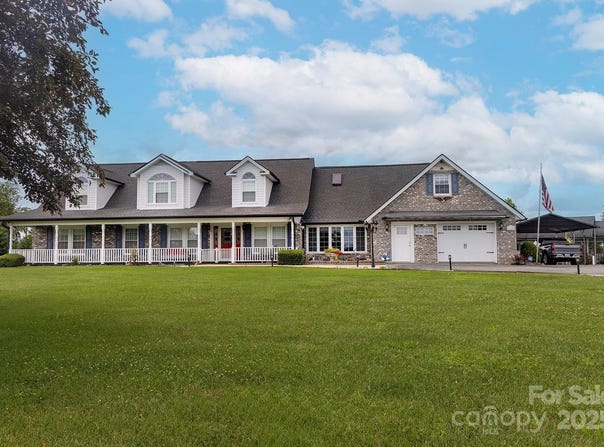 727 Jenkins Valley Road, Alexander, NC 28701