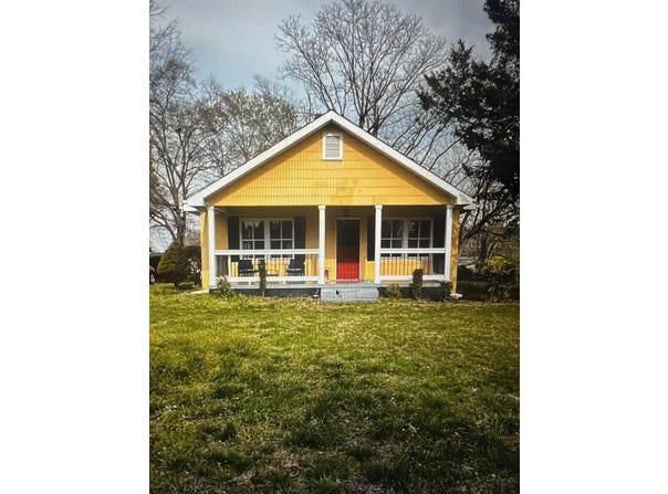 505 S Randolph Avenue, Landrum, SC 29356