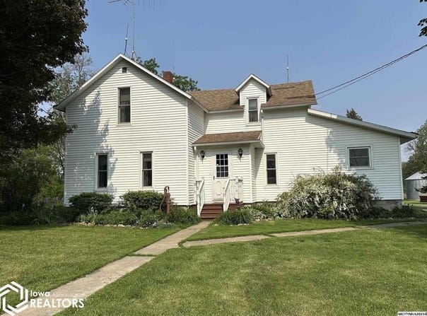 2035 490th Street, Northwood, IA 50459