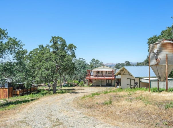 37667 Eagle Drive, Raymond, CA 93653