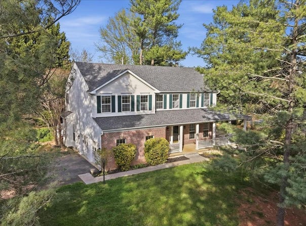 17550 DEAVERS CT, HAMILTON, VA 20158