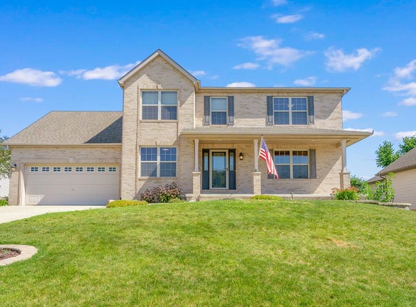 2550 Honelee Court, Valparaiso, IN 46385
