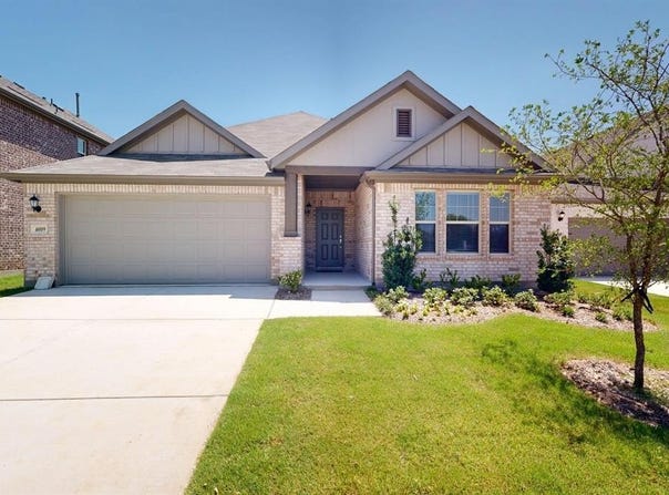4009 Whisperwood Road, Denton, TX 76210