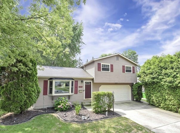 269 Butternut Lane, Berea, OH 44017
