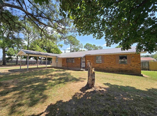315 C E Brawner Rd, Wynne, AR 72396