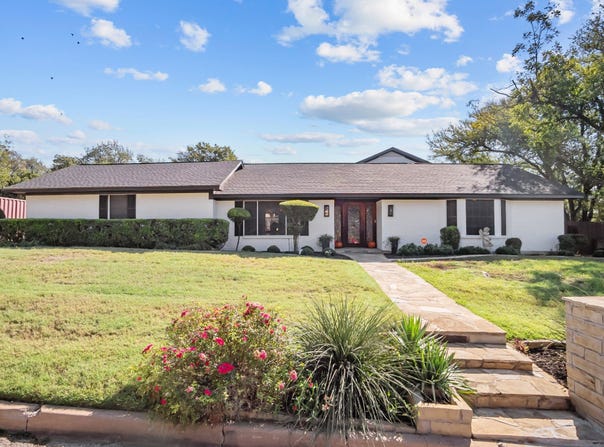 2016 NW 4th Avenue, Mineral Wells, TX 76067