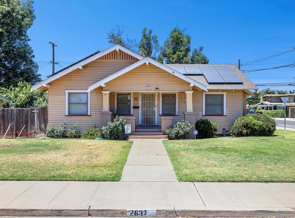 2637 A Street, Selma, CA 93662