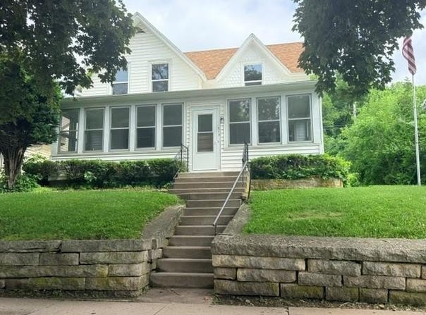 514 Main Street, Lansing, IA 52151