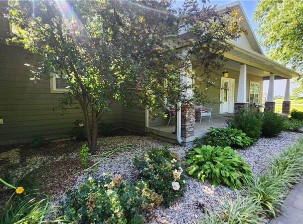 215 Countryview Drive, Pittsburg, KS 66762