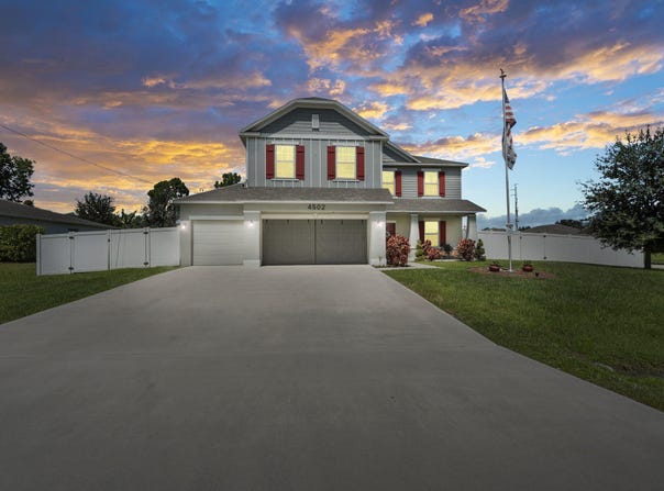 4502 SW Hallmark Street, Port Saint Lucie, FL 34953