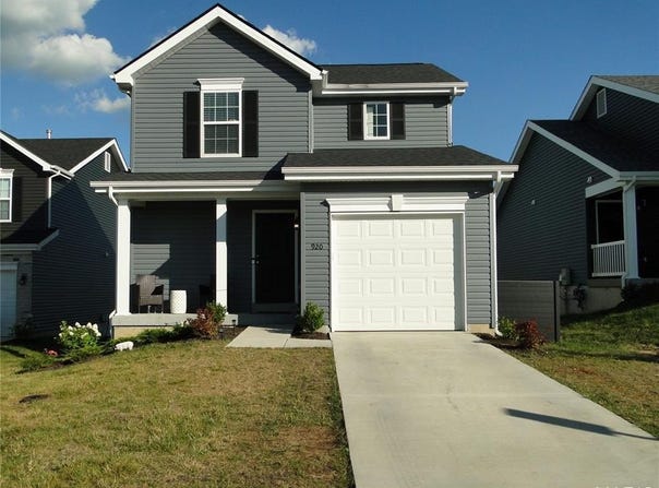 920 Walnut Point Drive, Imperial, MO 63052