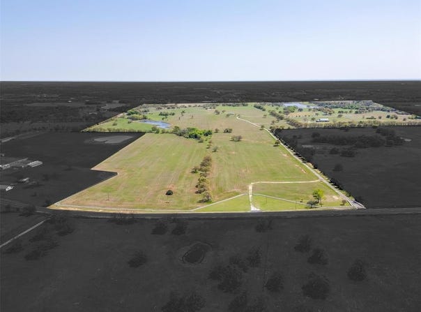 1592 FM 67, Covington, TX 76636