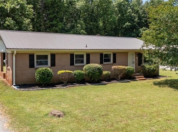 367 Albert Drive, Lexington, NC 27292